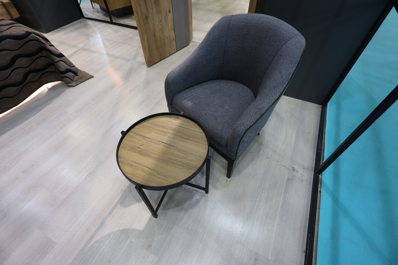 Armchair and Coffee Table Set